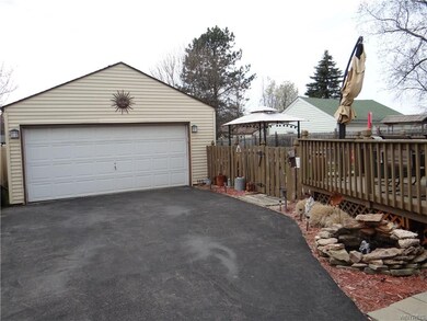 1268 Nash Rd, North Tonawanda, NY 14120 - photo 3
