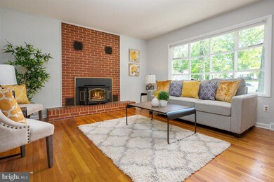 136 Locust Ln, Annapolis, MD 21403 - photo 5