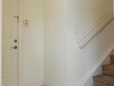 699 Corte Madera Ln unit 1, West Palm Beach, FL 33401 - photo 5