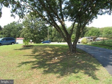 38437 Laurel Ridge Ct, Mechanicsville, MD 20659 - photo 4