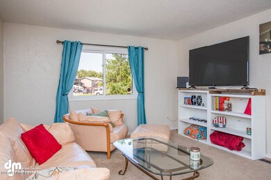 Living Room 1276-SMALL