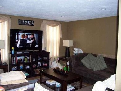 173 Washington St, Taunton, MA 02780 - photo 6