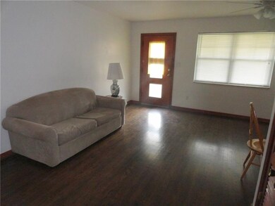 LOTS OF NATURAL LIGHT.