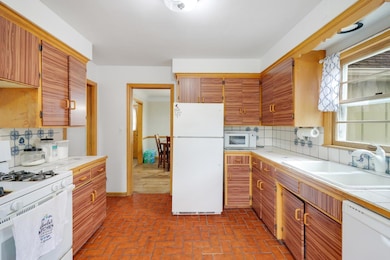 3639 Upton Ave N, Minneapolis, MN 55412 - photo 7