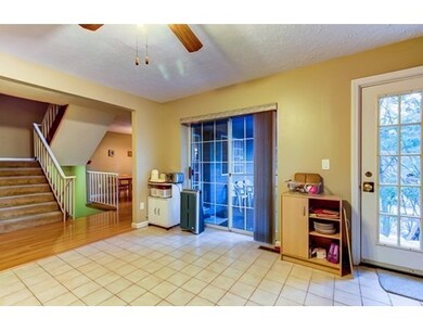 49 Voyagers Ln unit 49, Ashland, MA 01721 - photo 4