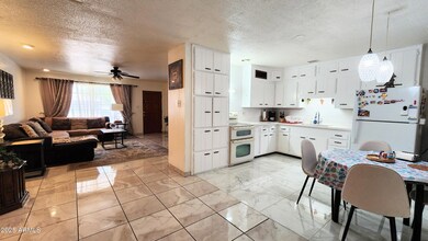 4033 W Berridge Ln, Phoenix, AZ 85019 - photo 6