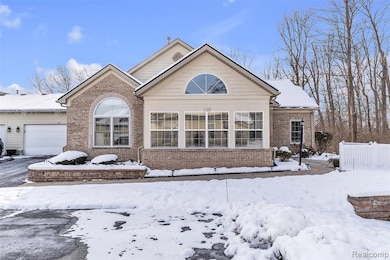 1155 Abbey Ct unit 4, Westland, MI 48185 - photo 5