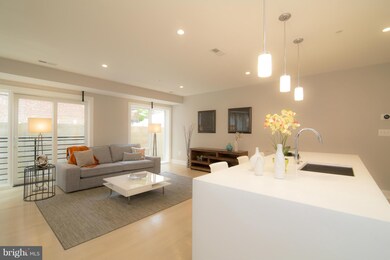 2014 Kalorama Rd NW unit 4, Washington, DC 20009 - photo 5