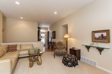 006-Living_Room-1403677-mls - Copy