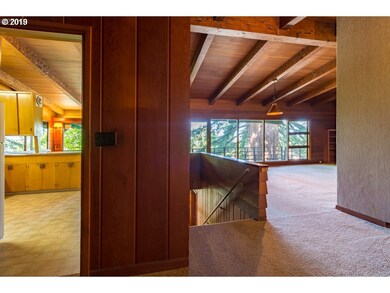 1742 Skyline Blvd, Eugene, OR 97403 - photo 4