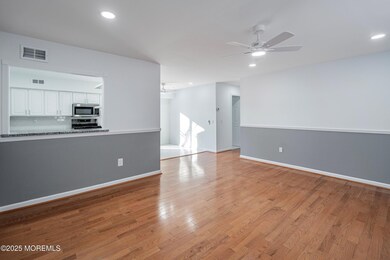 2 maine living rm