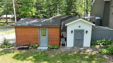 11400 W Paradise Rd, Monticello, IN 47960 - photo 6