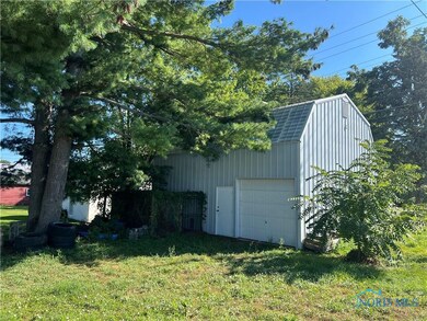 110 S Main St, Mount Blanchard, OH 45867 - photo 4