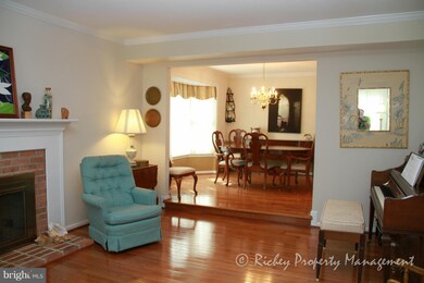 3606 Elderberry Place, Fairfax, VA 22033 - photo 3