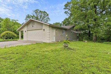 264 Fox Fire Knoll Dr, Kimberling City, MO 65686 - photo 5