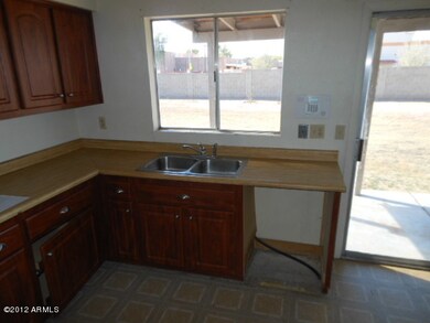 023-232441 Kitchen 2