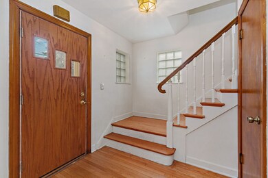 1690 Webster Ln, Des Plaines, IL 60018 - photo 3