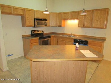 111-143052 Kitchen