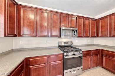 708 Point Bluff St, Henderson, NV 89002 - photo 6