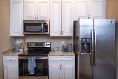 413 Central Ave unit 7-233, Pawtucket, RI 02861 - photo 4