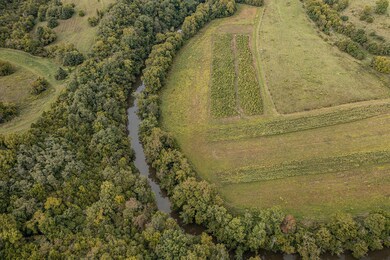 530 Brewers Mill Rd, Harrodsburg, KY 40330 - photo 6