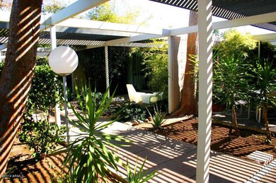walkway/Patio