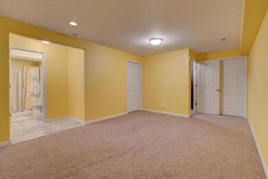 2409 Snapdragon Cir SW, Cedar Rapids, IA 52404 - photo 7