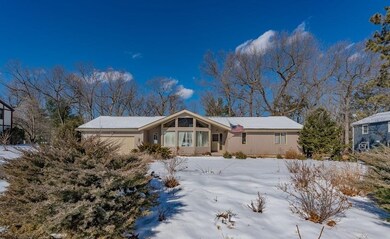 18 Oakcrest Dr, Westfield, MA 01085 - photo 2