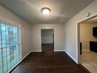 7120 Goforth St, Houston, TX 77021 - photo 5