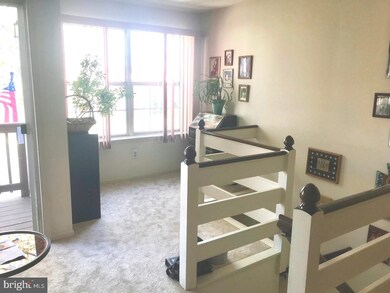 811 Northridge Dr, Norristown, PA 19403 - photo 4