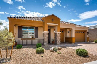 271 E Havasu Pl Chandler AZ-small-002-1-