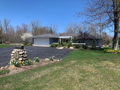 5751 Browns Lake 14