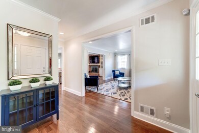 2236 Casemont Dr, Falls Church, VA 22046 - photo 6