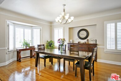 2202 Buckingham Rd, Los Angeles, CA 90016 - photo 6