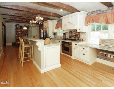 95 Rockridge Ln, Stamford, CT 06903 - photo 6