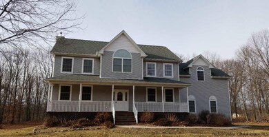 776 Orchard Dr, Wallkill, NY 12589 - photo 5