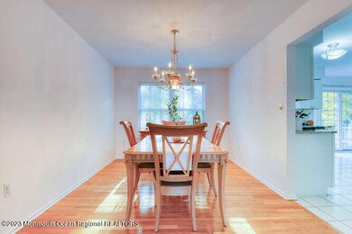25 N Veronica Ct Old Bridge NJ-small-012
