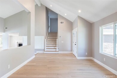 3529 Quarzo Cir, Thousand Oaks, CA 91362 - photo 3