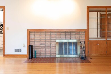 2821 Tudor Road-7
