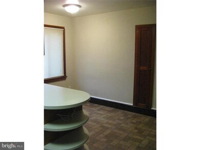 718 Stump Rd, Hilltown, PA 18944 - photo 6