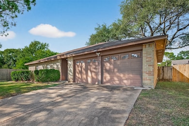 16734 Pebbleglen Dr, Houston, TX 77095 - photo 5