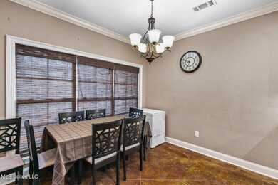 12-web-or-mls-130 Wells Ct-12