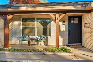 2816 Autumn Dr, Hurst, TX 76054 - photo 3