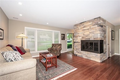 10925 W 51st Terrace, Shawnee, KS 66203 - photo 3