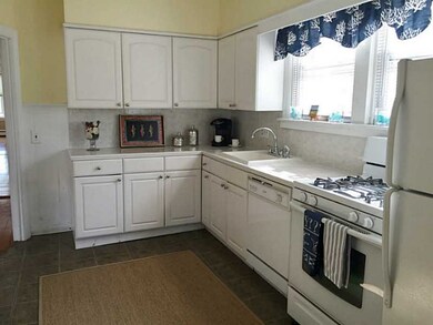 Kitchen. BRIGHT SUNNY KITCHEN