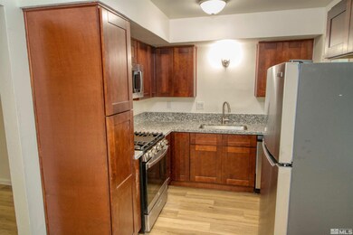521 C St unit 2, Sparks, NV 89431 - photo 3