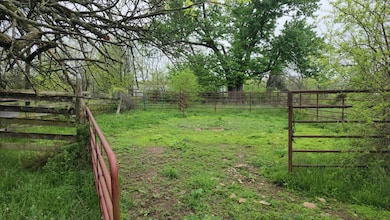 000 Wolfe, Mountain Grove, MO 65711 - photo 7