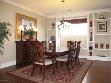 Formal Dining