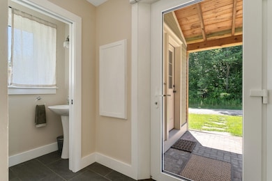 22 Common Way, Charlotte, VT 05445 - photo 5