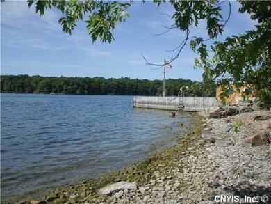 Waterfront/Dock/Pier